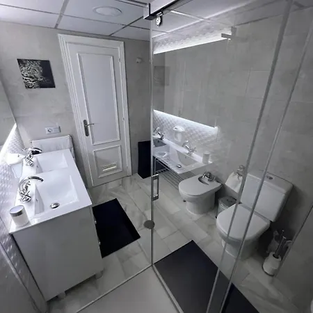 Puerto Banus Apartment *