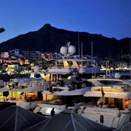 Apartment Puerto Banus